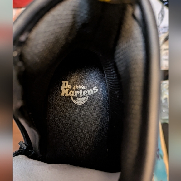 Dr Martens Unisex  Lace-Up Boots With Side Zipper. Size 5 Women, 4 Men. - Picture 3 of 8